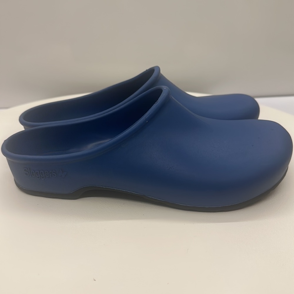 Sloggers size 7 waterproof garden shoe, nurse shoe